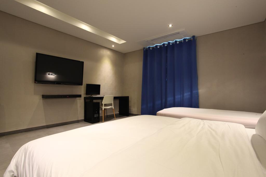 C&B Hotel Ansan Ngoại thất bức ảnh