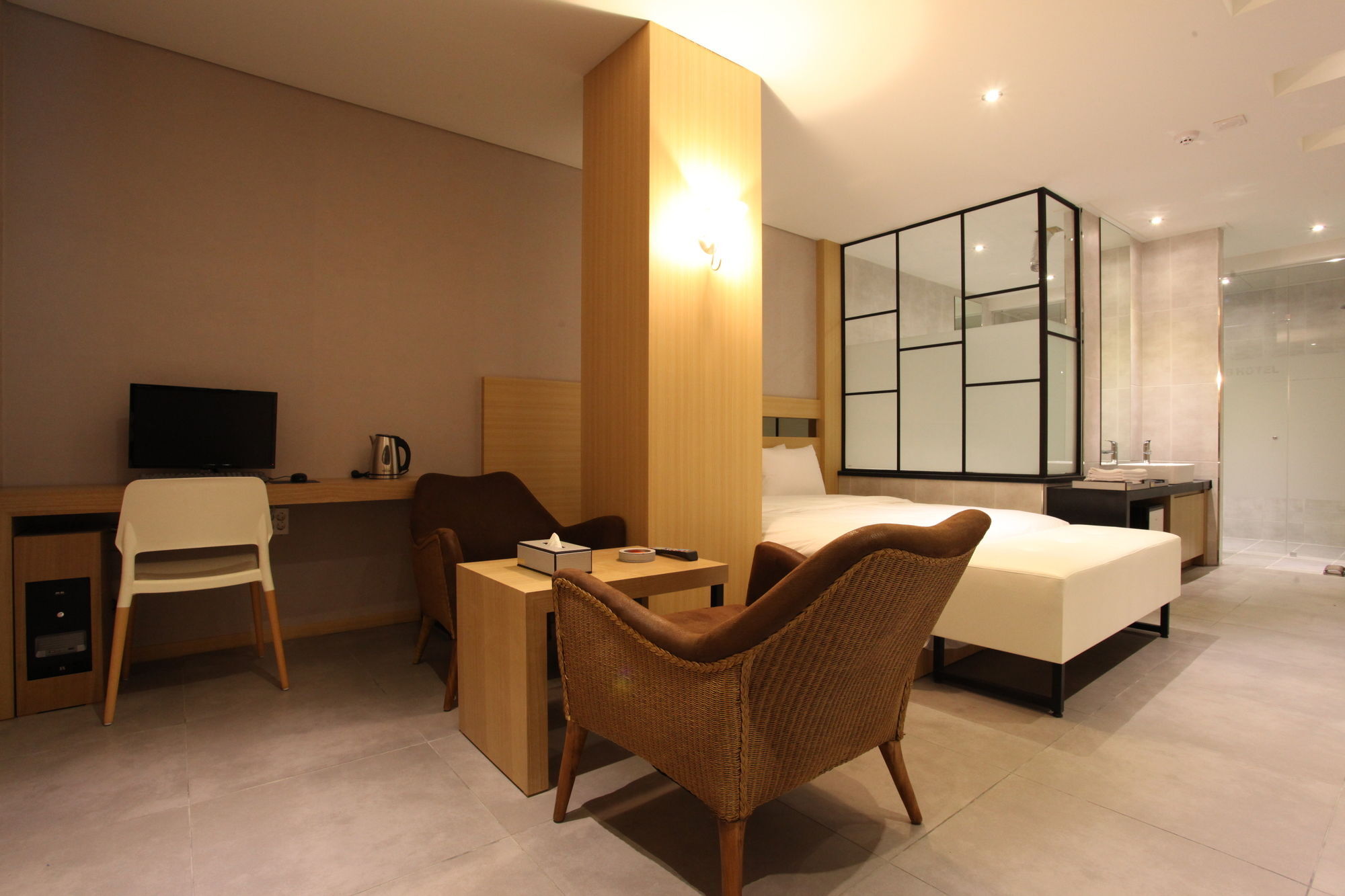 C&B Hotel Ansan Ngoại thất bức ảnh